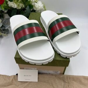 Men’s Gucci TREK pursuit, pool slides size 14 made in Italy